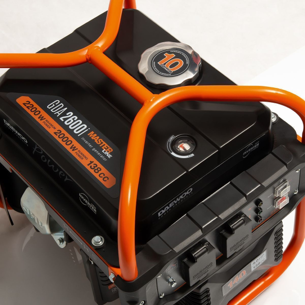 Бензиновый инверторный генератор DAEWOO GDA 2600i для дома фото