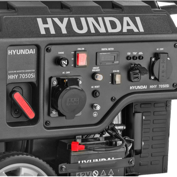 Бензиновый инверторный генератор Hyundai HHY 7050Si портативный Бензиновый инверторный генератор Hyundai HHY 7050Si портативный фото