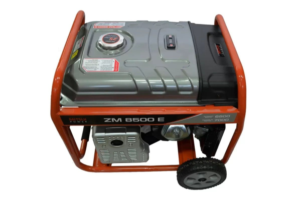 Бензиновый генератор Mitsui ZM 8500 E для дома фото