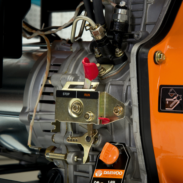 Дизельный генератор DAEWOO DDAE 6000XE DDAE 6000XE передвижной фото