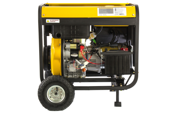 Дизельный генератор DENZEL DD6300Е 94657 передвижной фото