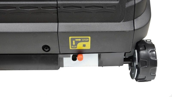 Бензиновый инверторный генератор Loncin LC4500i портативный Бензиновый инверторный генератор Loncin LC4500i портативный фото