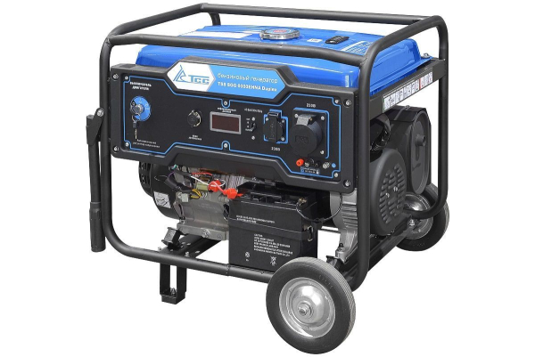 Бензиновый генератор ТСС SGG 6000EHNA Duplex портативный фото