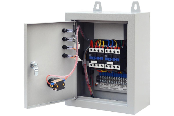 Бензиновый генератор ТСС SGG 10000EH3A с АВР резервный фото