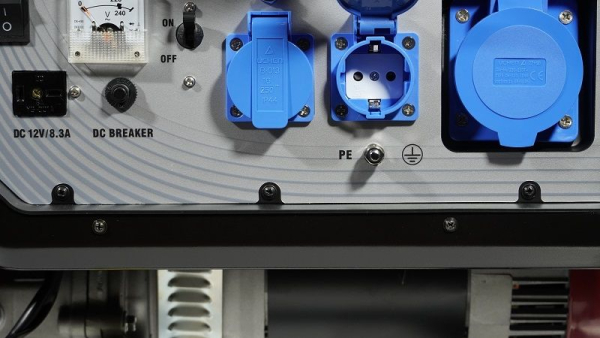 Бензиновый генератор Loncin LC8000-JS для дома фото